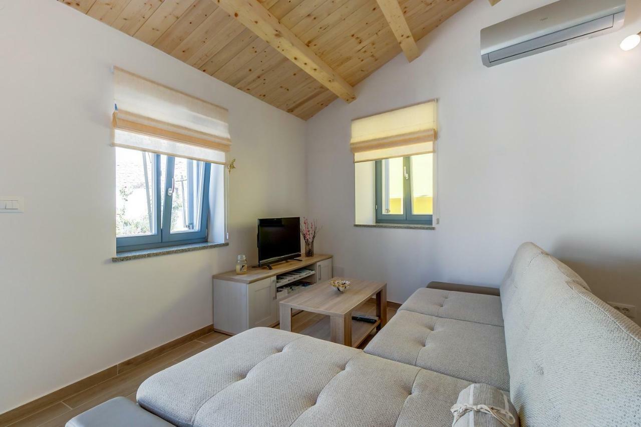 Apartments Relax Veli Lošinj Exterior foto